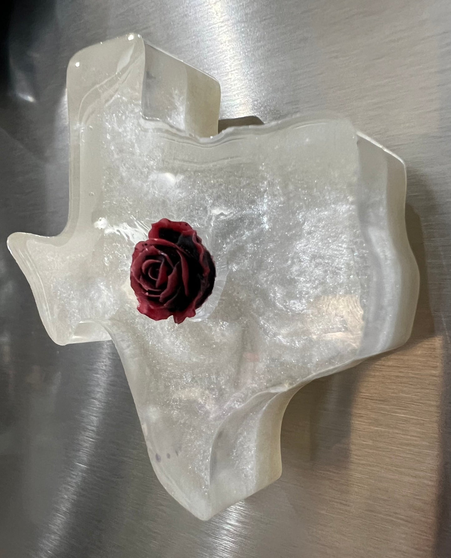 Pearl Texas Magnet with Rose