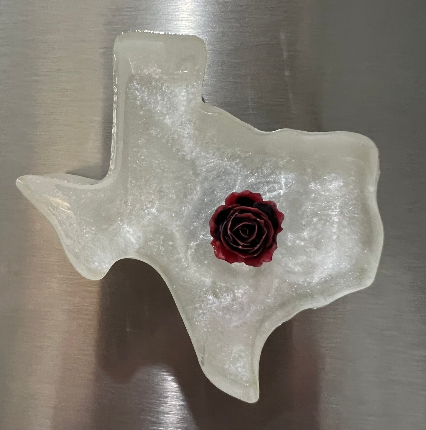 Pearl Texas Magnet with Rose
